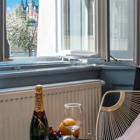 Emperor Castle View Suite Prague Exterior photo