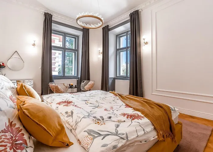 Emperor Castle View Suite